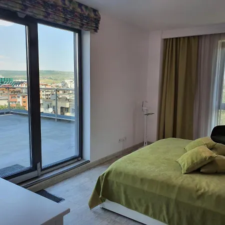 Select View Apartment *